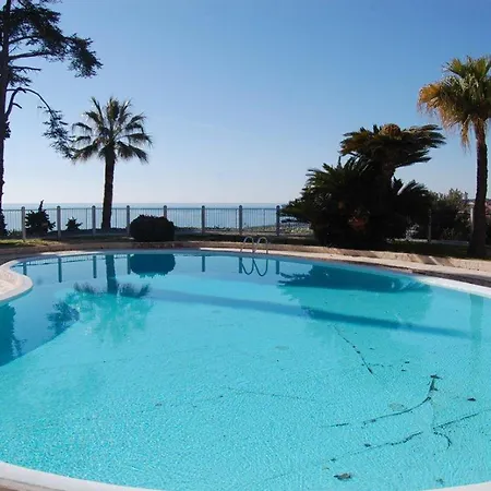 Spacieux 3 Pièces Avec Grande Terrasse Au Calme à - Fr-1-196-386 Menton